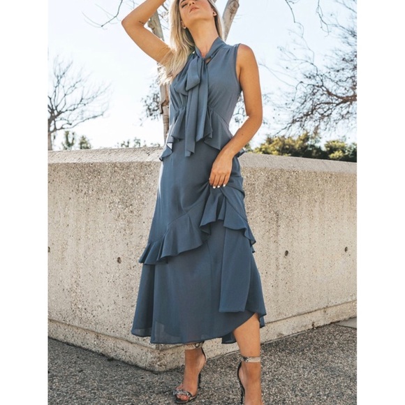 Tired Ruffled Dress - Picture 2 of 13